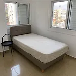 Apartment 2 Bedroom In Center! 9 *