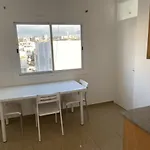 2 Bedroom In Center! 9 *