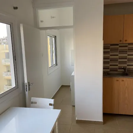 2 Bedroom In Center! 9 아파트 니코시아