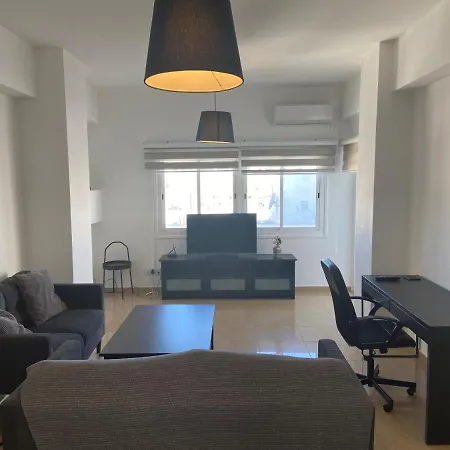 Daire 2 Bedroom In Center! 9 *