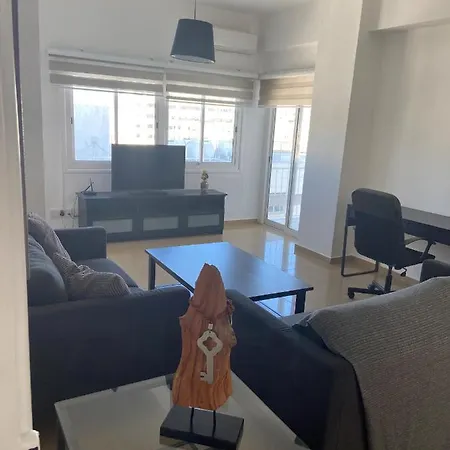 2 Bedroom In Center! 9 * نيقوسيا